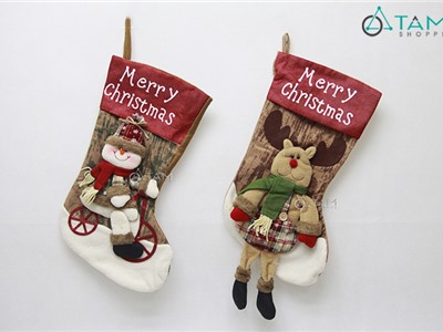 Vớ tất Noel vải nâu Vintage nhồi bông có chữ Merry Christmas X-TAT-03